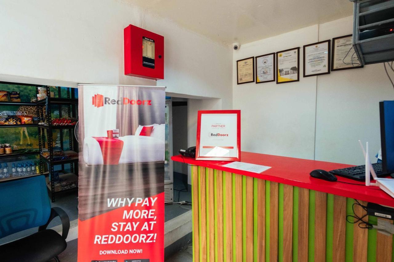 Reddoorz Plus @ It Park Cebu Kültér fotó